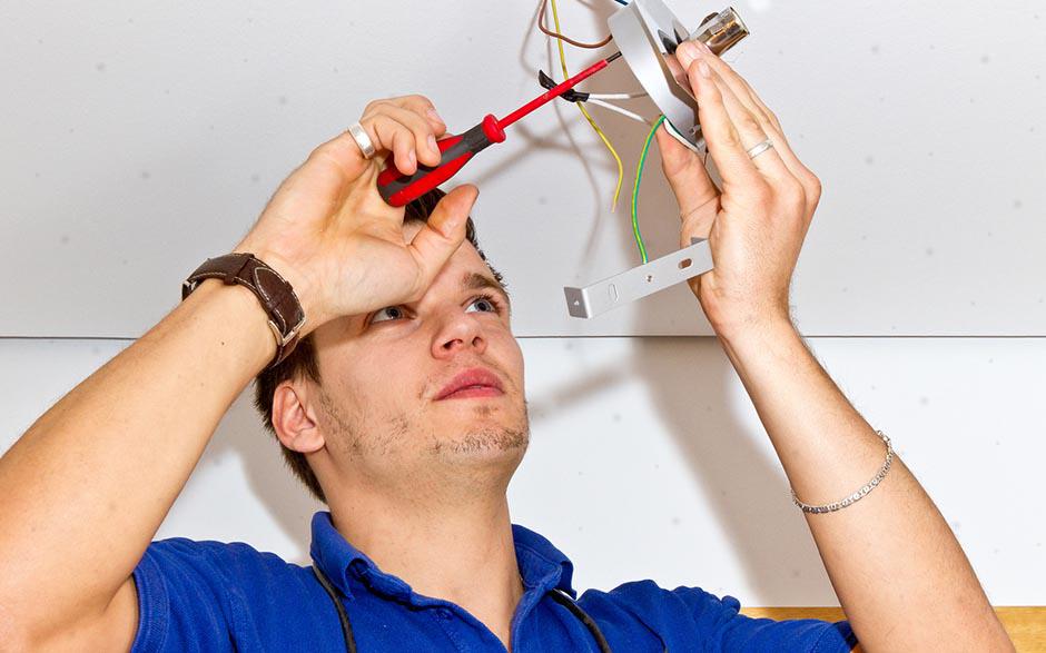 activité électricien Villemomble